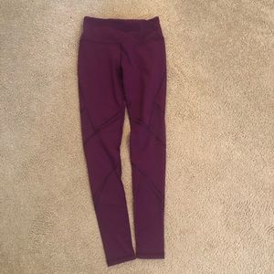 Victoria’s Secret Sport Knockout workout leggings